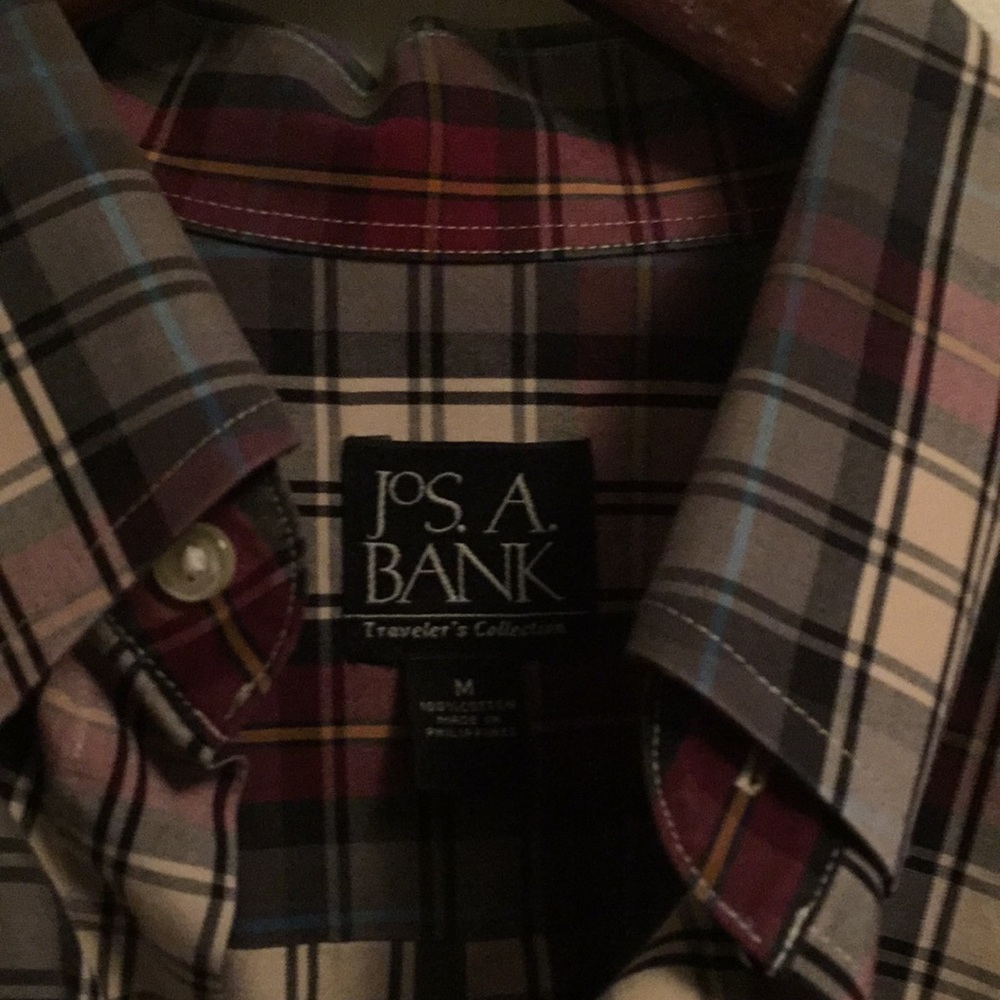 Jos A Bank Travelers Collection medium shirt